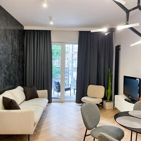 Apartament Family Zwierzyniecka Poznań Zewnętrze zdjęcie