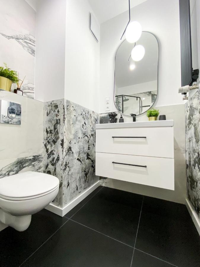 Apartament Family Zwierzyniecka Poznań Zewnętrze zdjęcie
