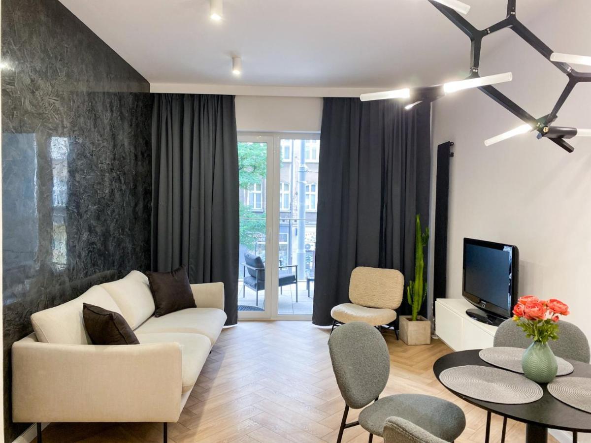 Apartament Family Zwierzyniecka Poznań Zewnętrze zdjęcie